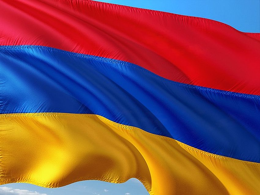 Manouchian drapeau armnien arton15652