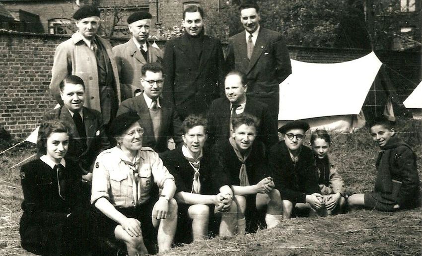 sion daniel 1951 crombez scouts 8 9307