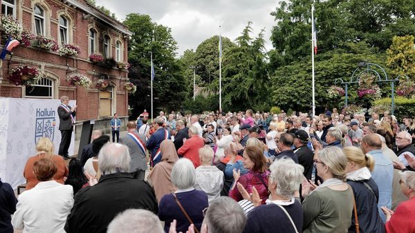 Mairie 1 violences 2023 294114532974431 6560004106814545719 n